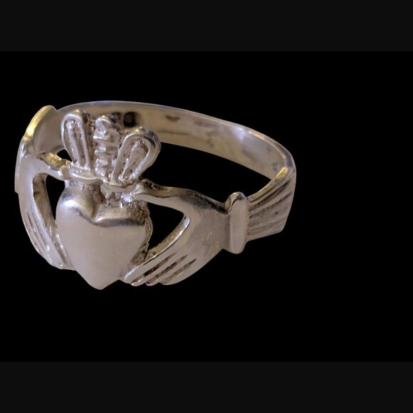 Vintage 925 Sterling Silver Size 6.5 Claddagh Ring - Picture 9 of 9